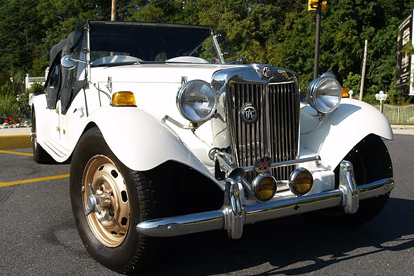 MG Classic Interior