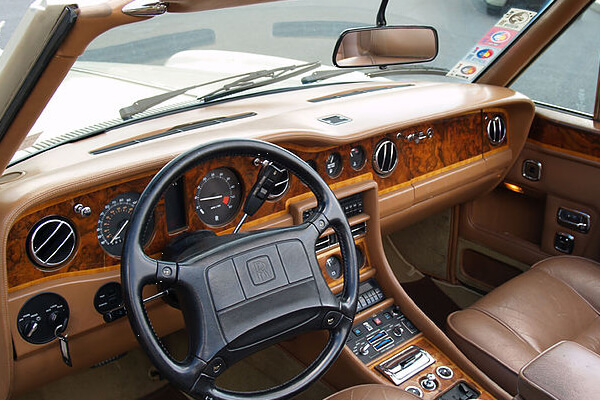 Rolls Royce Corniche Interior
